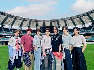 Travis Japan「Travis Japan、夢や絆をスタジアムで表現した「On My Road -Stadium ver.-」MVプレミア公開」