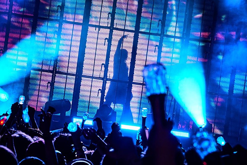「Ado、アメリカ・シカゴ開催の音楽フェス【Lollapalooza 2026】にAIRBNBステージのトリで初出演」1枚目/4