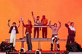 「＜ライブレポート＞CORTIS、Juicy Jとの熱い共演も　デビュー1年足らずで【ロラパルーザ・シカゴ】初出演」1枚目/3