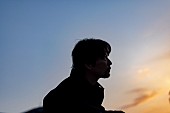 「星野源が「好き」MVを監督／撮影／プロデュース、藤井隆＆飯尾和樹と三人旅」1枚目/2