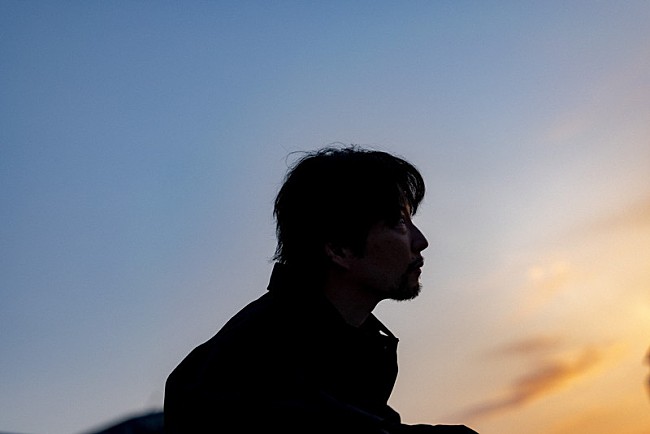 「星野源が「好き」MVを監督／撮影／プロデュース、藤井隆＆飯尾和樹と三人旅」1枚目/2