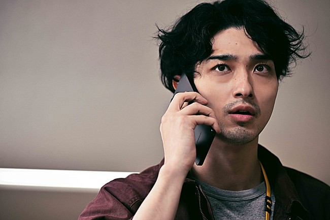 「横浜流星「毎回皆さんをハラハラさせながら、しっかりと心に届く作品をお届けできるよう日々撮影に挑んでいます」「LOST10」」1枚目/1