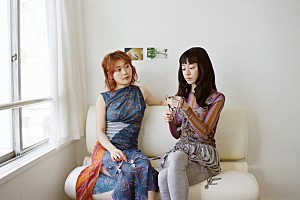 羊文学「羊文学のポップアップストア、歴代『ひつじちゃんぬいぐるみキーホルダー』UFOキャッチャーも登場」