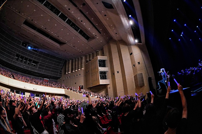 「＜ライブレポート＞【GACKT 魔王シンフォニー2026 -INFINITY-】札幌公演　機材トラブルによる一時中断も、この日限りの特別な瞬間に」1枚目/1