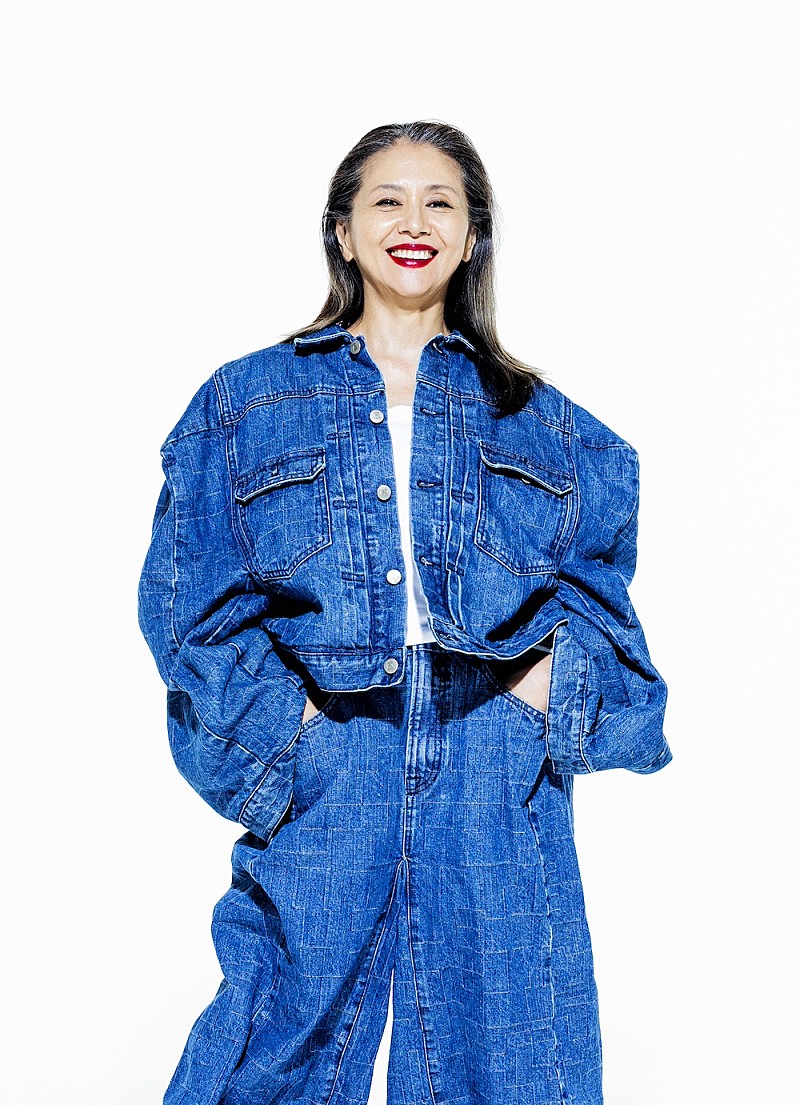 「小泉今日子、還暦記念ツアーファイナルのライブビューイング特別アンコール上映決定」1枚目/3