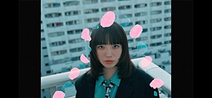 「Laura day romance、2曲入りの新作デジタルSGより「素敵すぎる」MV公開」
