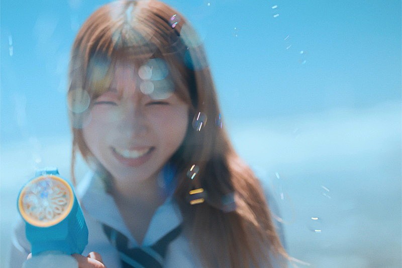 「『miwa『暑すぎて笑っちゃうね』Music Video』」3枚目/8