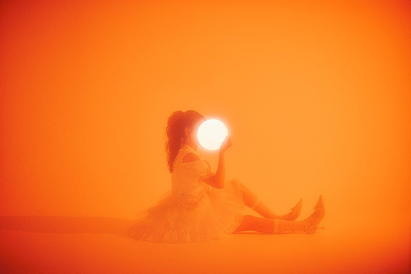 「」2枚目/4