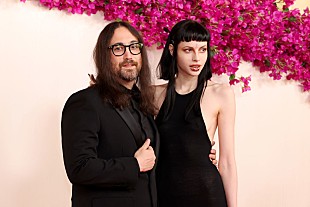「ショーン・オノ・レノン＆シャーロット・ケンプ・ミュール、第1子となる男児誕生を発表」