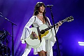 「エラ・ラングレー、米ビルボード“Hot 100”で「Choosin’ Texas」通算21週首位に驚き「信じられない」」1枚目/1