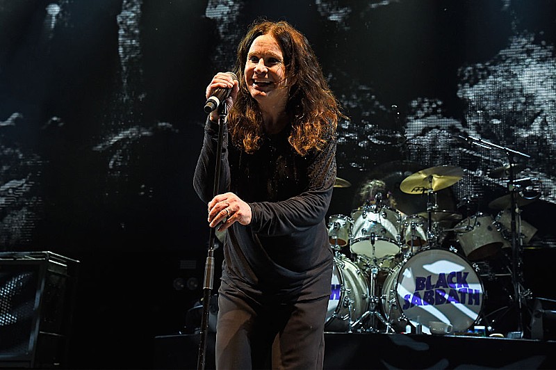 「故オジー・オズボーン、最期のステージを収録めた映画『Ozzy &amp; Black Sabbath: Back to the Beginning』予告編公開」1枚目/1