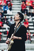 「MIYAVI、WEC日本ラウンド決勝前オープニングセレモニーで日本国歌「君が代」を披露」1枚目/5