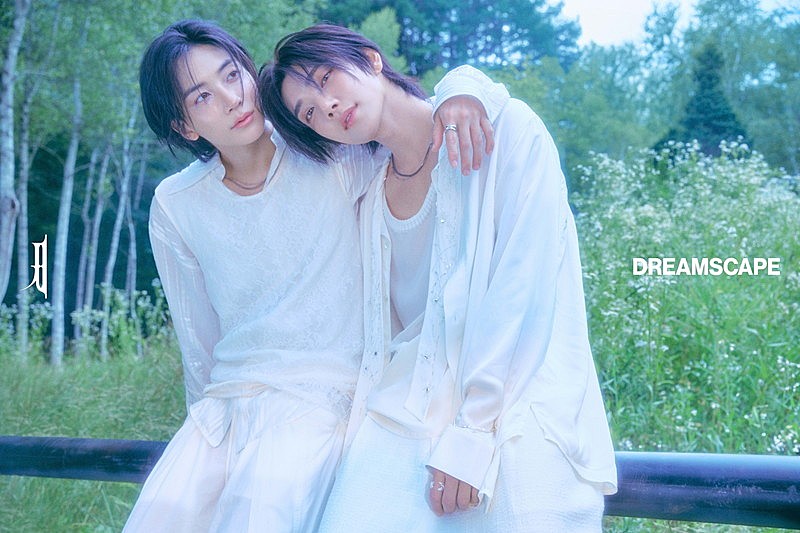 「SEVENTEENの新ユニット・JxJ、1stミニアルバム公式写真「Daydreamers」で神秘的な世界を披露」1枚目/9