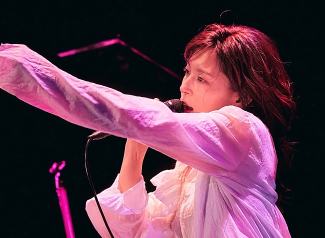 「＜ライブレポート＞XinU、2度目の“From One to Collective”で体現した5年の歩み」1枚目/11