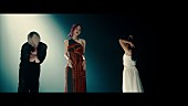 「LiSA、土屋太鳳＆佐久間大介（Snow Man）がコンテンポラリーダンスをする「ソフィリア」MV公開」1枚目/6