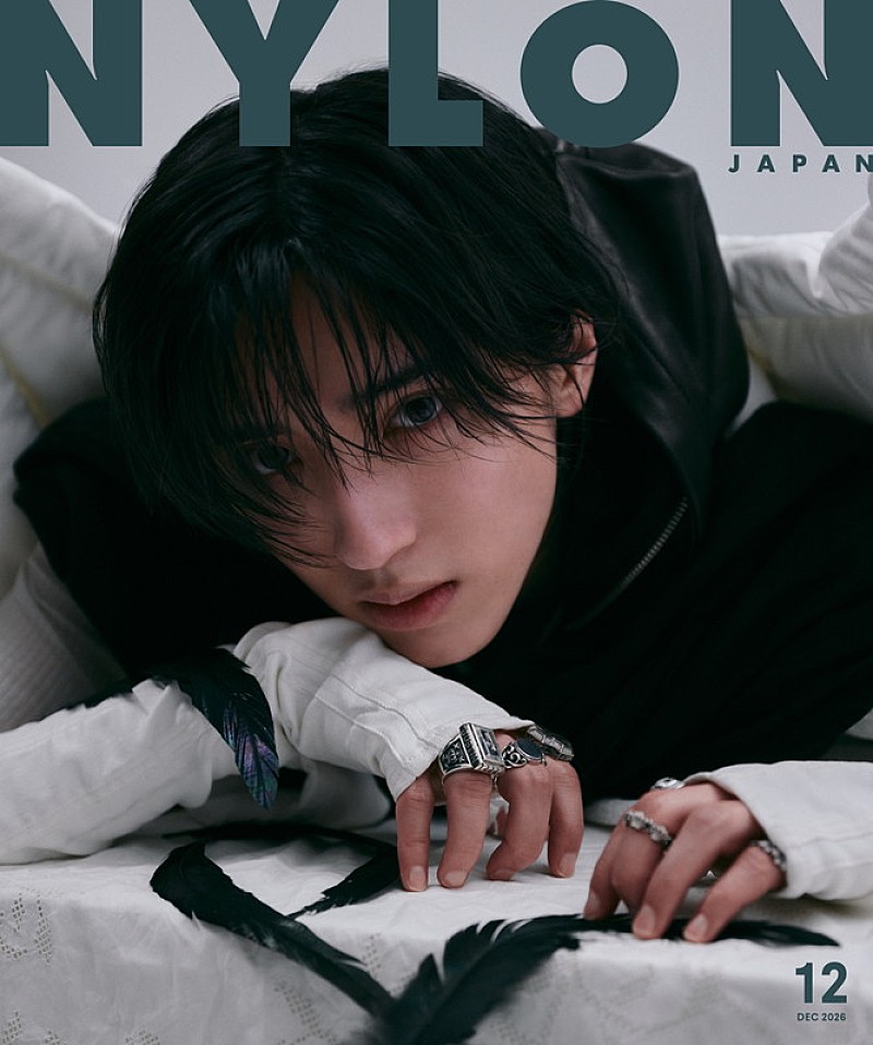 「道枝駿佑（なにわ男子）が『NYLON JAPAN』特別版表紙、美しく危ういダークプリンスに」1枚目/1