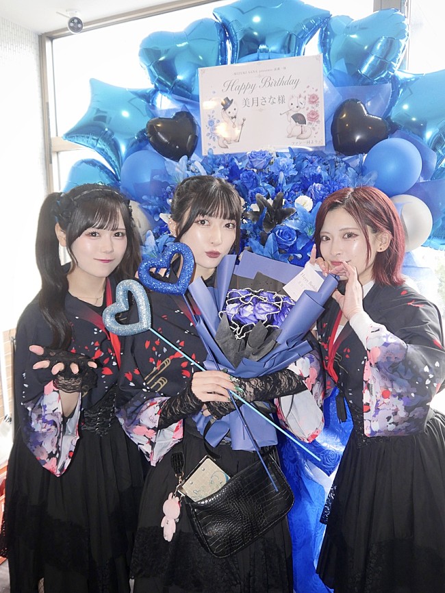 「＜ライブレポート＞兎アイズ「自分がやりたいことを信じて」アイドルの常識覆した前代未聞の生誕祭──BiS、Especiaなどを生んだつばさレコーズの新進気鋭グループ」1枚目/6
