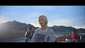 「『ねぐせ。「LOVE &amp;amp; LIKE」Music Video』」2枚目/5