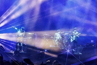 「UNISON SQUARE GARDEN、活動休止前ラストライブ映像作品リリース決定」
