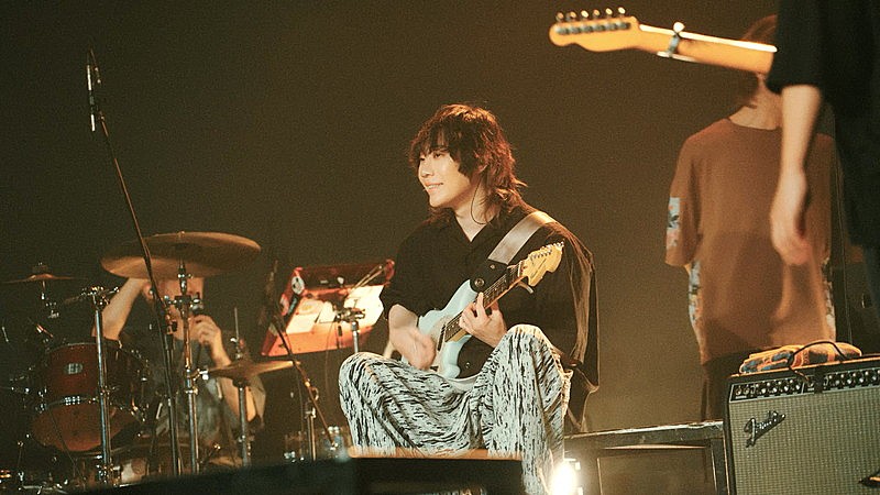 「須田景凪、ソウル＆台北公演に密着したビハインド映像を公開」1枚目/3