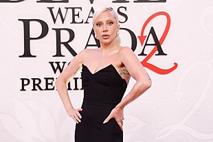 「レディー・ガガ、新しい音楽を熱望するファンに“心配しないで”と反応」