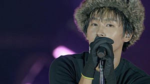 Ayumu Imazu「Ayumu Imazu、【BMSG FES'26】での「結び」初披露ライブ映像を公開　弾き語りライブ配信へ」