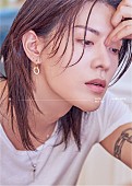 「中本悠太（NCT 127）、2nd写真集『在（ざい）』1/27発売　気温40度超の熱波のパリで全編撮り下ろし」1枚目/1