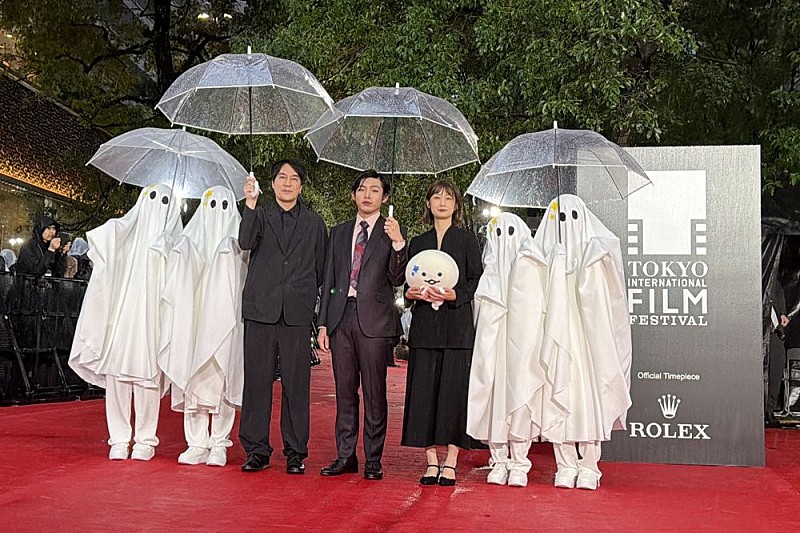 「映画『ghost／夜の果て』、第39回東京国際映画祭オープニングレッドカーペットに君島大空らが登場」1枚目/5