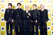 「STARGLOW、【MTV VMAJ 2026】で＜Rising Star Award＞受賞＆「Slam Dunk」ライブ初披露」1枚目/7