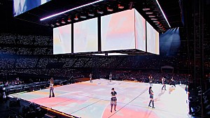 TWICE「TWICE、MUFGスタジアム（国立競技場）公演より「ENEMY」ライブ映像を公開」