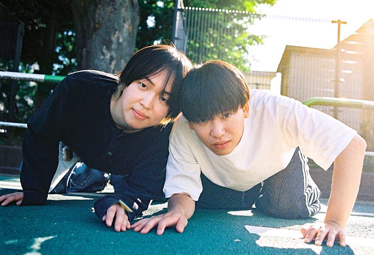 セカンドバッカー「セカンドバッカー、恋人との日常を歌った新曲「ナサケナイラブストーリー」配信リリース」