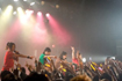 激動アイドルBiS 目標到達ライブでメンバー卒業発表