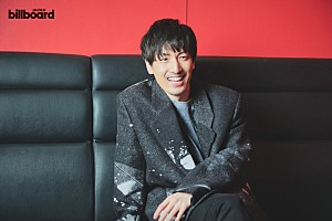 <インタビュー>「悔しいけれど、楽しいからこそ続けてきた」──澤野弘之が『錯覚の音』で綴る20年の軌跡と、読者へ伝えたい想いとは