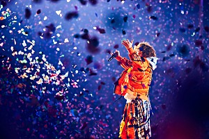 ＜コラム＞世界へ放たれる熱狂――稀代のヒットメーカー、Vaundyがライブで証明する真価 