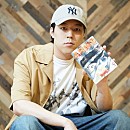 【WITH BOOKS】世界（EXILE / FANTASTICS）の人生を変えた漫画たち