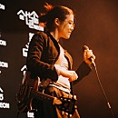 SE SO NEON、一夜限りの来日公演を前に明かす最新モード